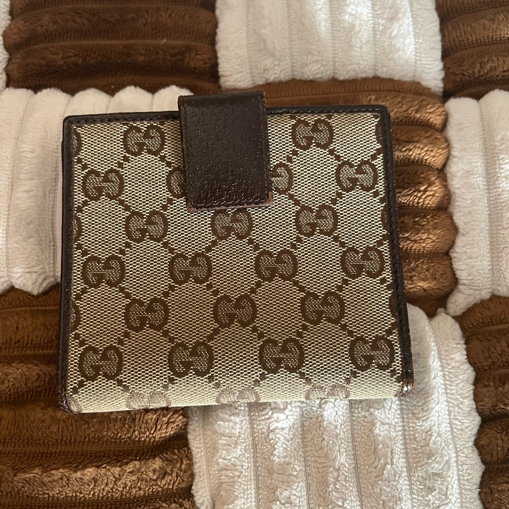 Gucci Brown Monogram Double Snap Compact Wallet - image 2